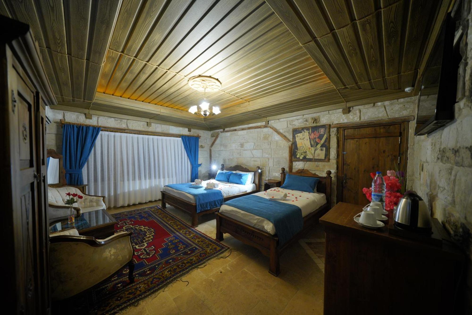 Shoestring Stone House Гореме Номер фото