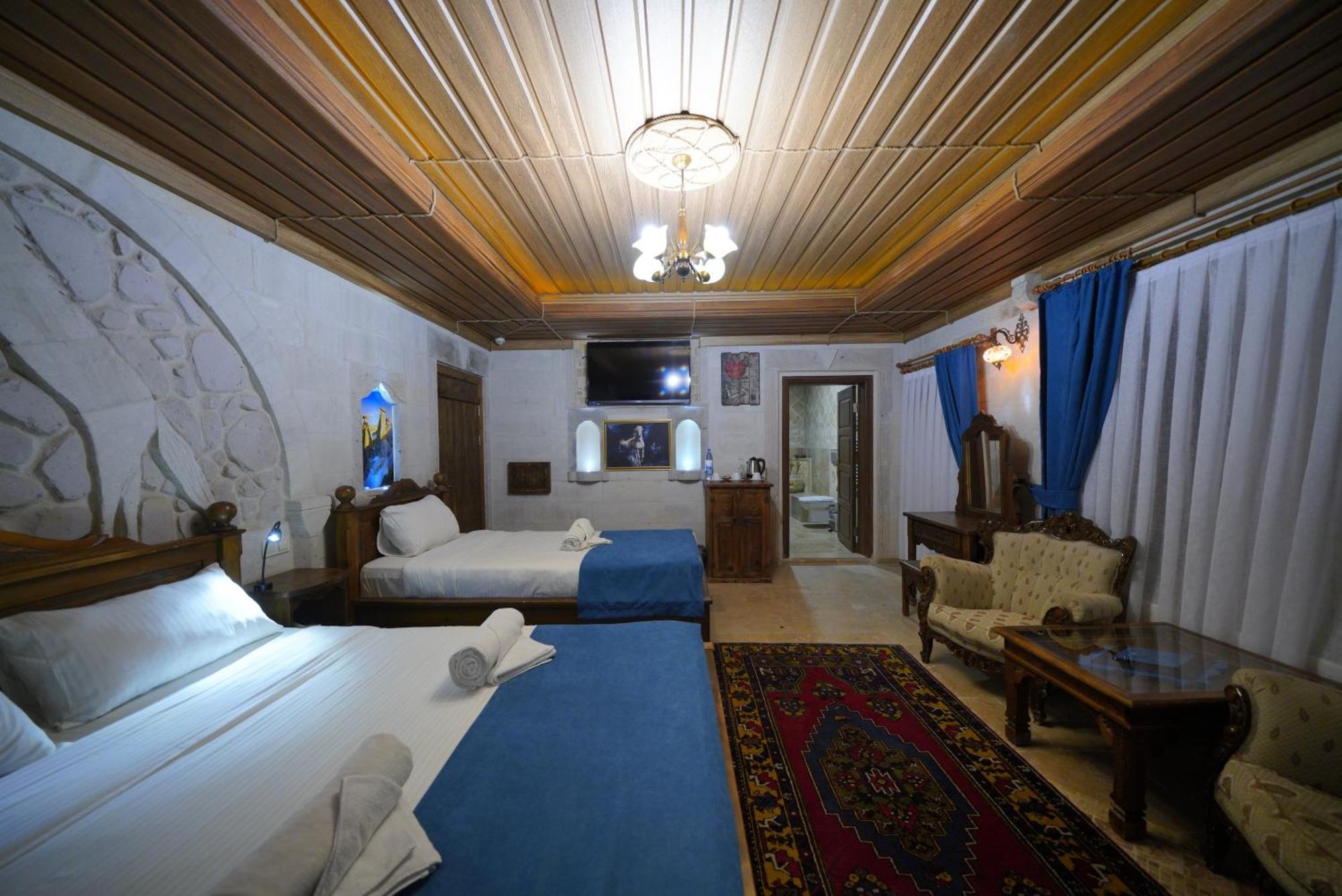 Shoestring Stone House Гореме Номер фото